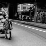 homeless-man-2485471_1280-300x200